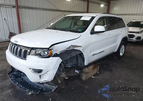 2018 Jeep Grand Cherokee Laredo E 4X2 из США, поврежденный, VIN 1C4RJEAG6JC212351